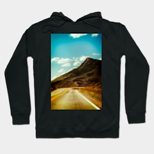 Up around the bend Hoodie